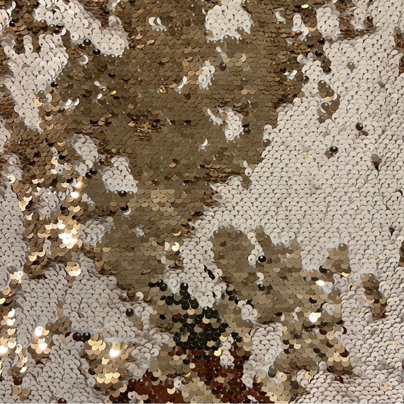 Girl’s gold sequin dress / Size L - Picture 4 of 5